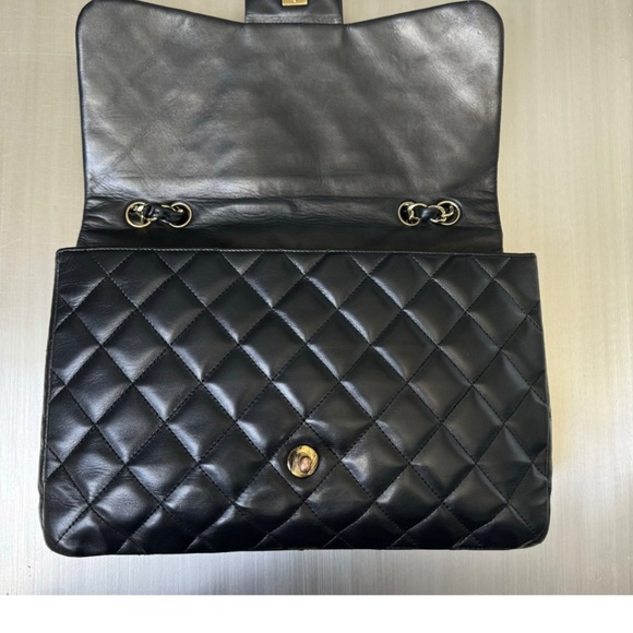 Handbag - Picture 8 of 10